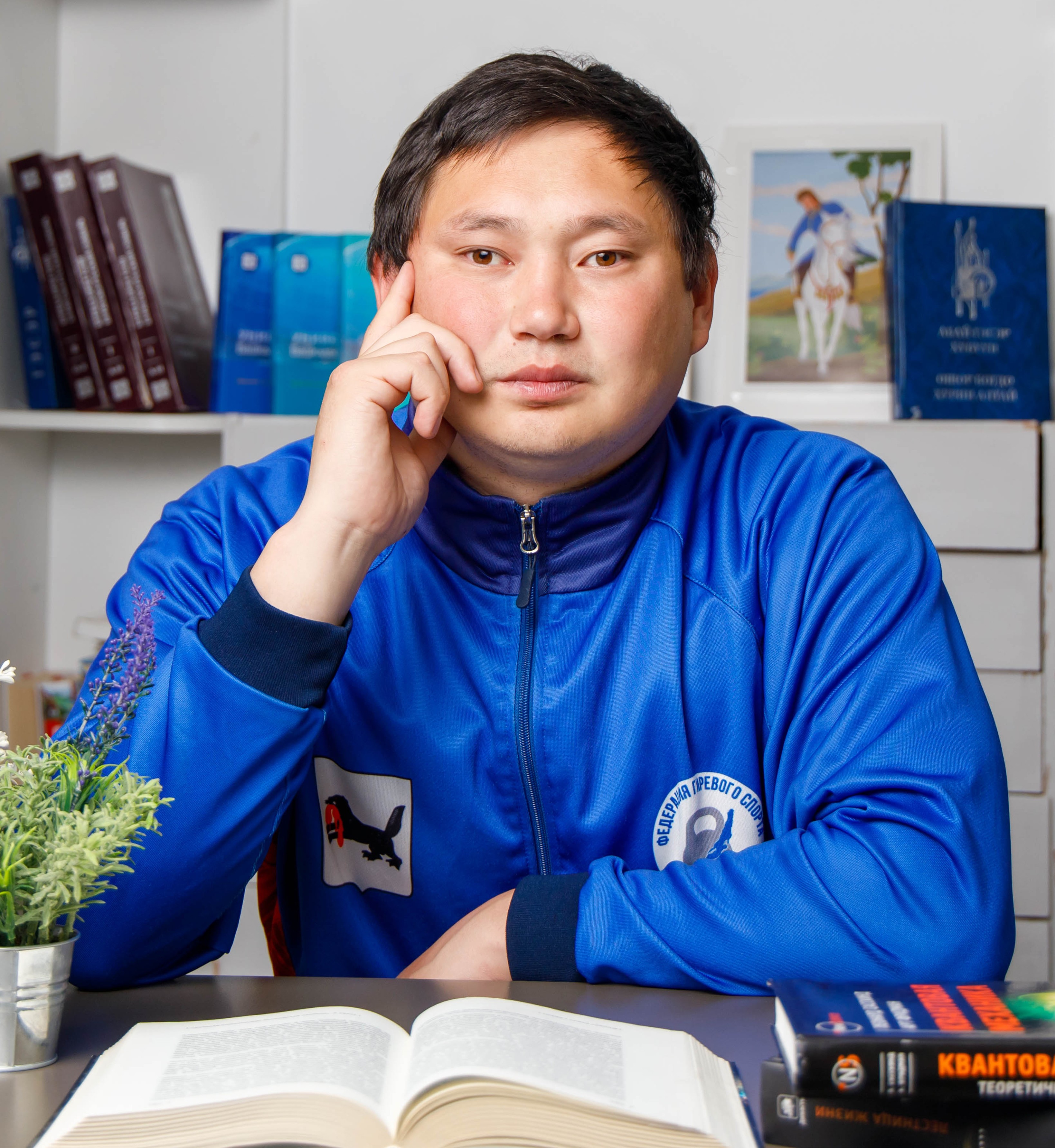 Хамнуев Дмитрий Антонович.